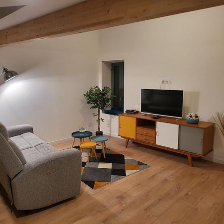 Bel Appartement Mansarde Carcassonne Eksteriør billede